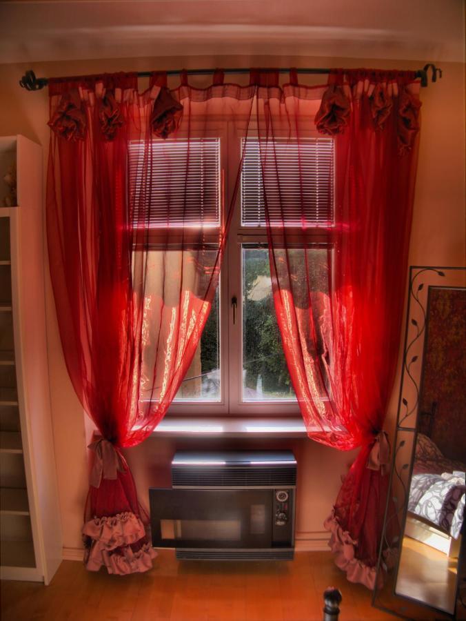 Stela'S Apartments - Vysehrad Praga Zewnętrze zdjęcie